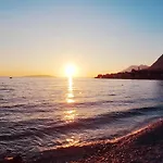 Lucija Villa *