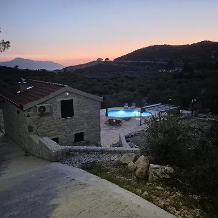 Lucija * Ploce (Dubrovnik-Neretva)