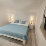 Villa Lucija *